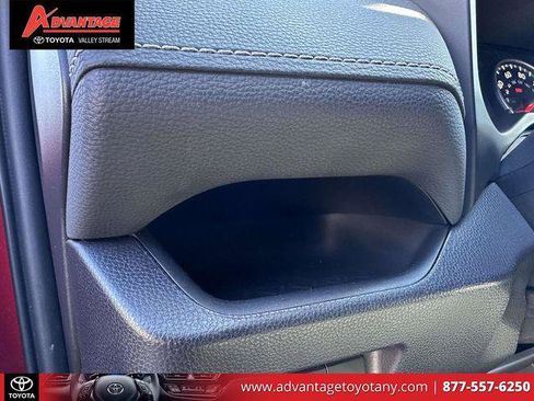 Certified 2022 Toyota RAV4 LE image 23