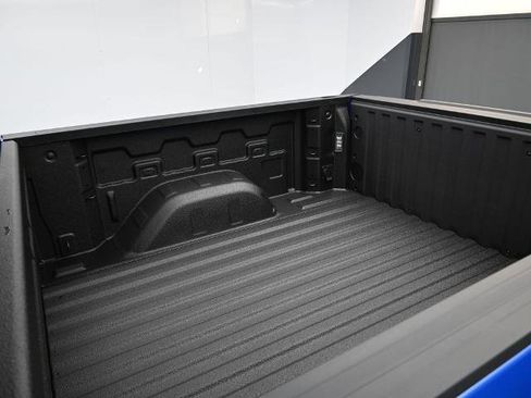 New 2026 Chevrolet Silverado 1500 LT w/ Convenience Package II image 25