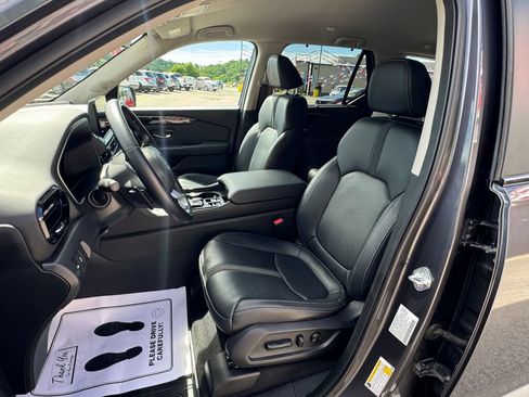 Used 2023 Honda Pilot EX-L image 14