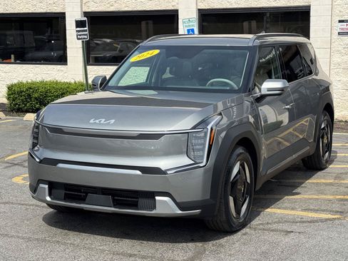 Used 2024 Kia EV9 Wind AWD/4WD image 20
