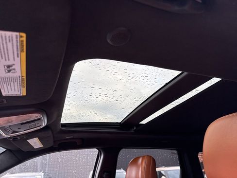 Used 2015 Jeep Grand Cherokee SRT w/ Trailer Tow Group IV image 42