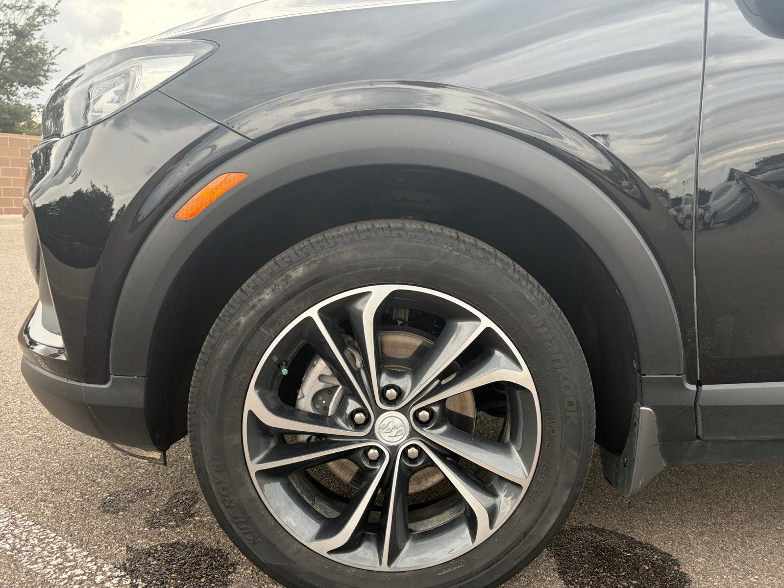 Used 2021 Buick Encore GX Select AWD/4WD image 11