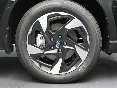 New 2025 Subaru Crosstrek 2.5i Limited w/ Crosstrek Mirror Package image 9