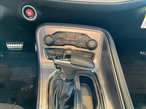 Used 2023 Dodge Challenger SRT Hellcat image 18