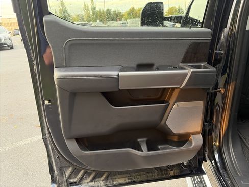 Used 2025 Ford F250 Lariat w/ Chrome Package AWD/4WD image 21