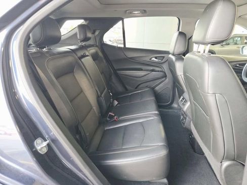 Used 2018 Chevrolet Equinox Premier FWD image 12