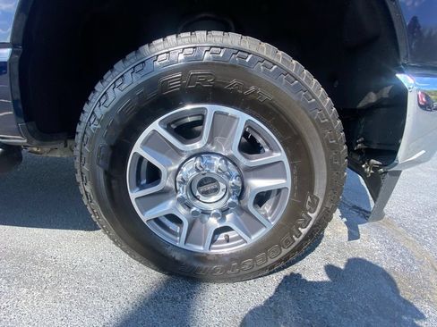 Used 2024 Ford F250 Lariat AWD/4WD image 28