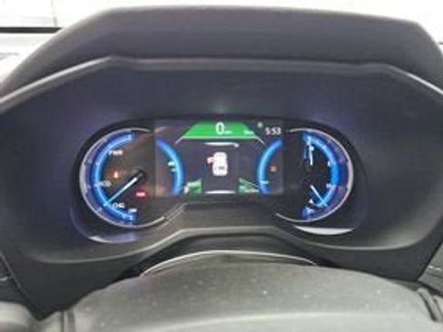 Used 2025 Toyota RAV4 XLE Premium AWD/4WD image 9