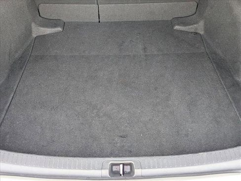 Used 2022 Toyota Corolla SE FWD image 6