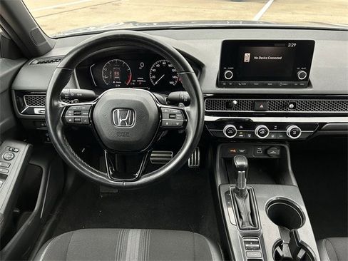 Used 2022 Honda Civic Sport image 13