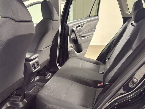 Used 2024 Toyota RAV4 XLE image 15