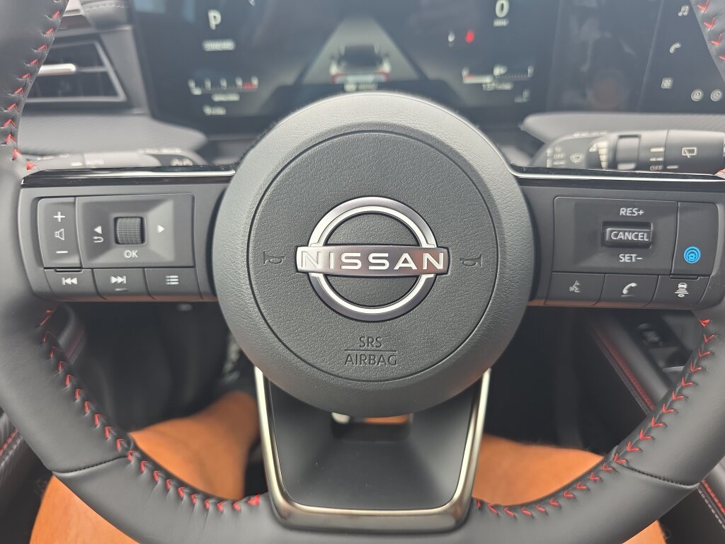 New 2026 Nissan Kicks SR FWD image 8