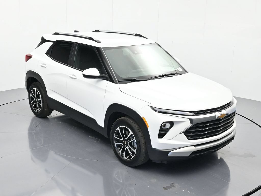 Used 2025 Chevrolet TrailBlazer LT FWD image 29