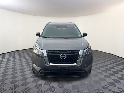 Used 2024 Nissan Pathfinder S