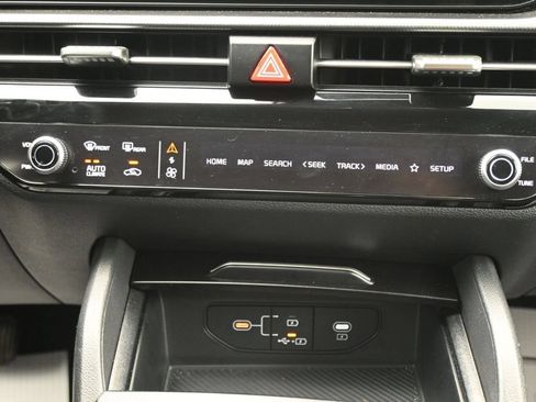 Used 2026 Kia Sportage S AWD/4WD image 18