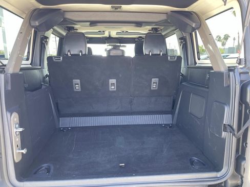 Used 2025 Ford Bronco Badlands AWD/4WD image 6