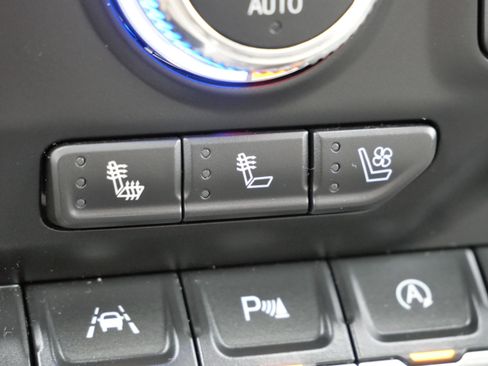 Used 2021 GMC Sierra 1500 SLT w/ SLT Premium Plus Package image 28