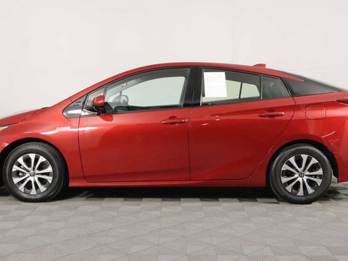 Used 2020 Toyota Prius Prime LE FWD image 9