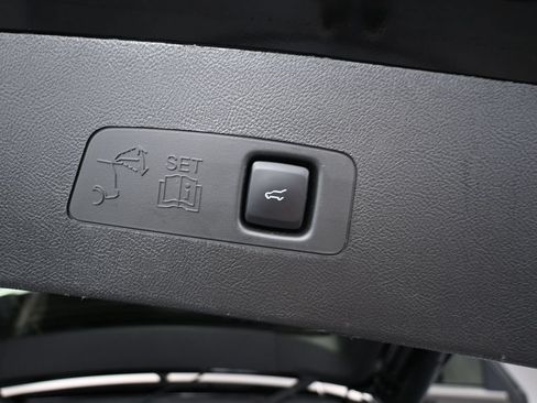 Used 2025 Lincoln Corsair Reserve w/ Jet Appearance Package AWD/4WD image 42