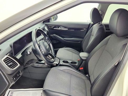 Used 2024 Kia Seltos S AWD/4WD image 34