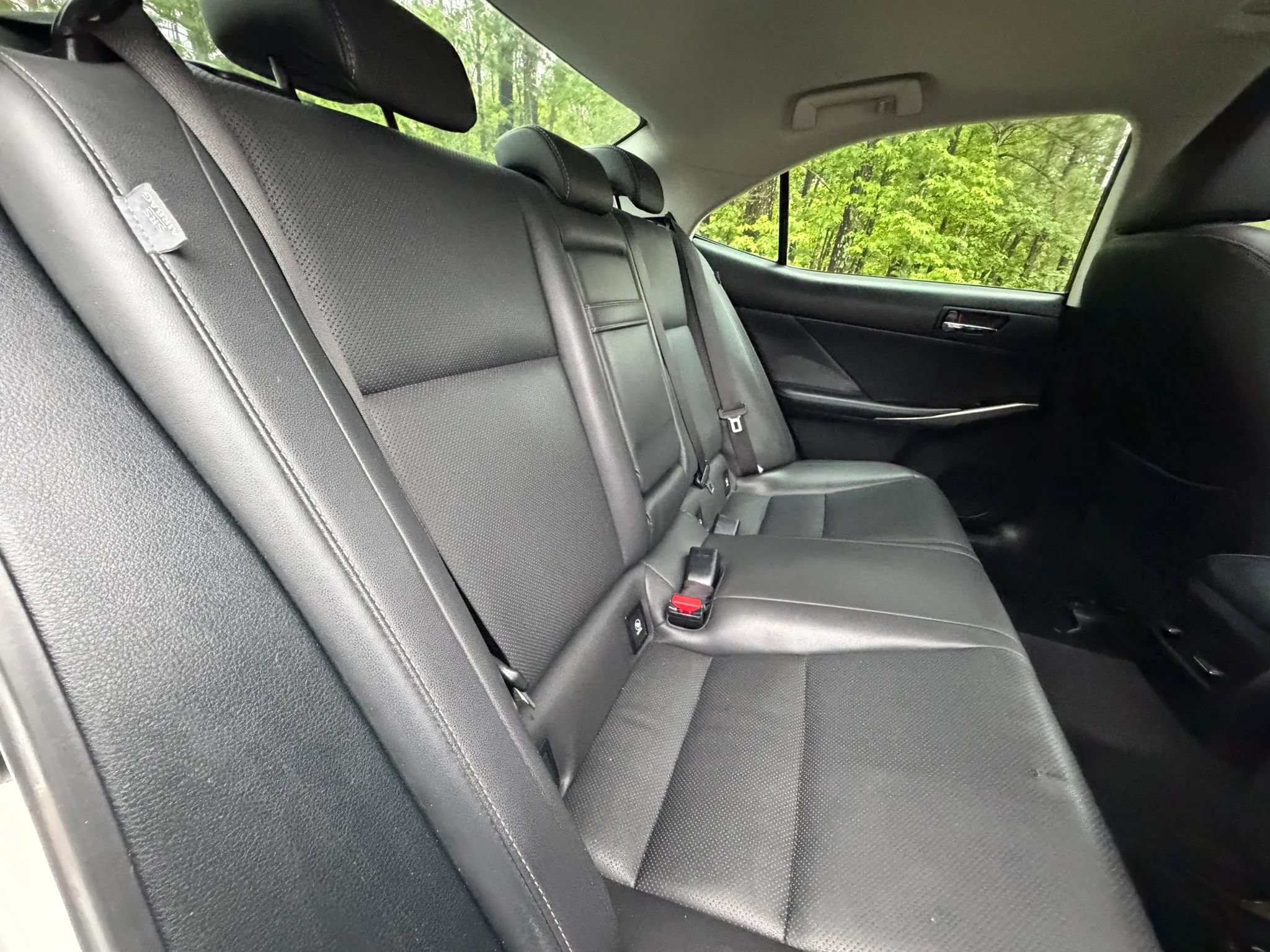 Used 2016 Lexus IS 300 AWD w/ Accessory Package 2 image 11