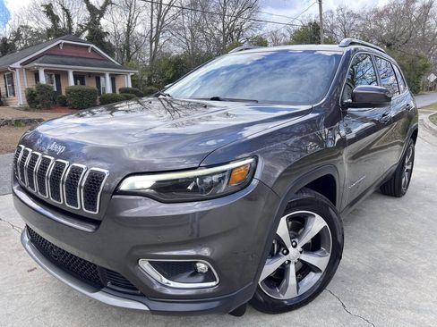 Used 2019 Jeep Cherokee Limited w/ Luxury Group image 1