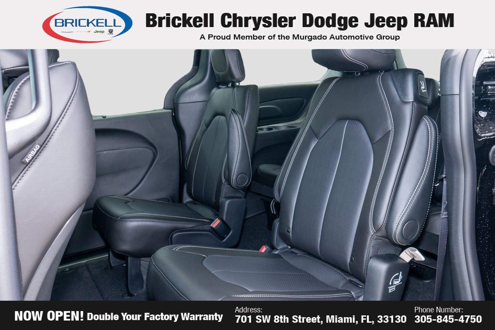 New 2027 Chrysler Pacifica Select FWD image 18