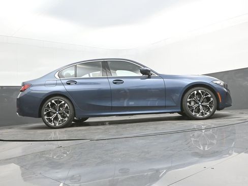 New 2026 BMW 330i Sedan w/ Premium Package image 47