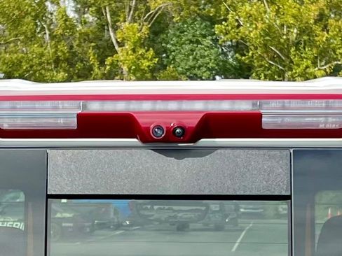 Used 2025 Chevrolet Silverado 2500 LTZ w/ LTZ Convenience Package image 6