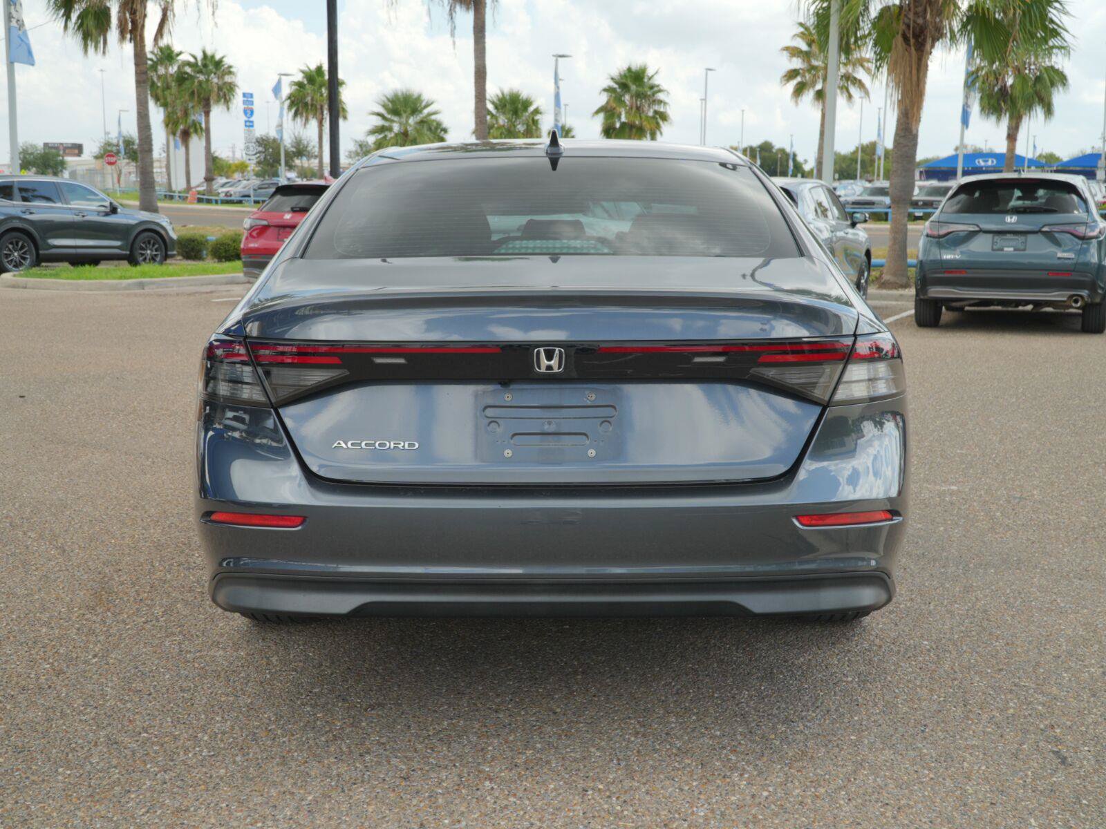 Used 2023 Honda Accord EX image 7