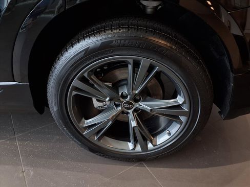 New 2026 Audi Q8 Premium image 11