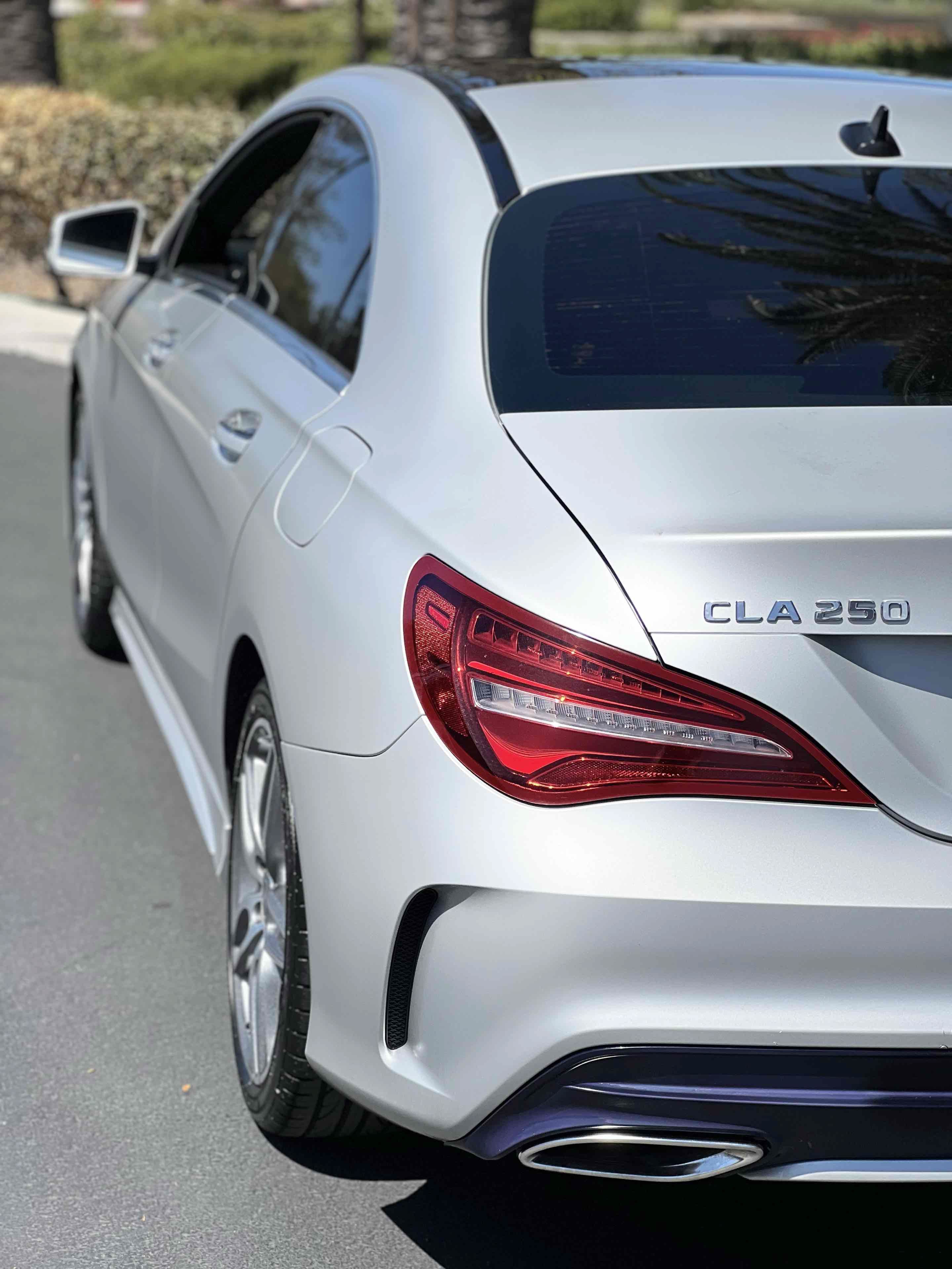 Used 2018 Mercedes-Benz CLA 250 image 30