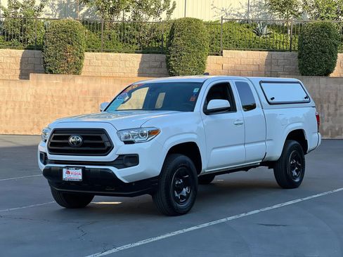 Used 2020 Toyota Tacoma SR5 image 7