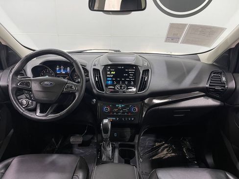 Used 2019 Ford Escape Titanium image 20