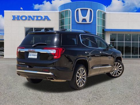 Used 2023 GMC Acadia Denali FWD image 3