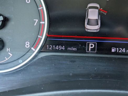 Used 2021 Nissan Sentra SV FWD image 26