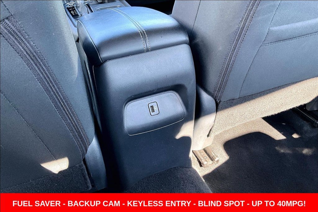 Used 2024 Nissan Sentra SV FWD image 10