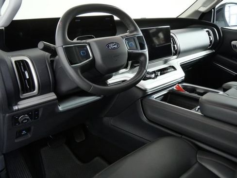 Certified 2025 Ford Expedition Max Active AWD/4WD image 16