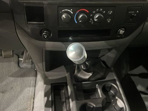 Used 2007 Dodge Ram 1500 Truck ST w/ SXT Group image 23