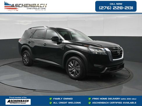 Used 2025 Nissan Pathfinder SV AWD/4WD image 1