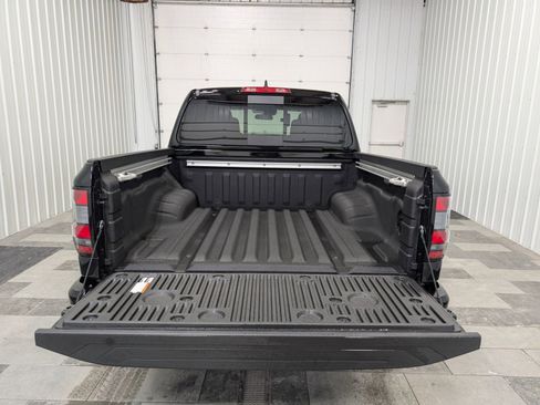 Used 2026 Nissan Frontier PRO-4X w/ Pro-4x Convenience Package image 24