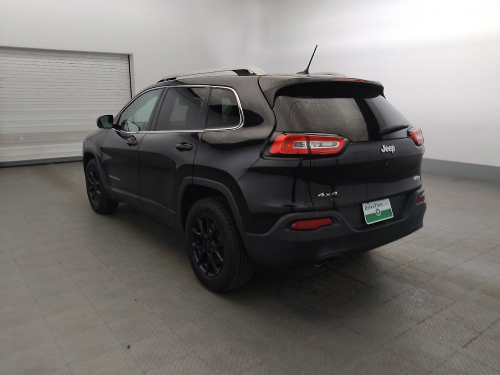Used 2015 Jeep Cherokee Latitude AWD/4WD image 5