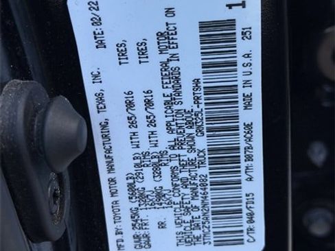 Used 2022 Toyota Tacoma TRD Off-Road w/ Technology Package image 36