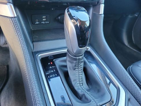 Used 2023 Subaru Forester Limited image 23