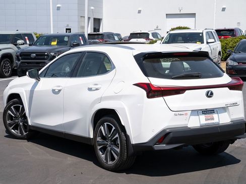 Used 2025 Lexus UX 300h AWD w/ Cold Area Package image 3