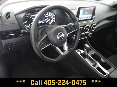 Used 2025 Nissan Sentra SV FWD image 15