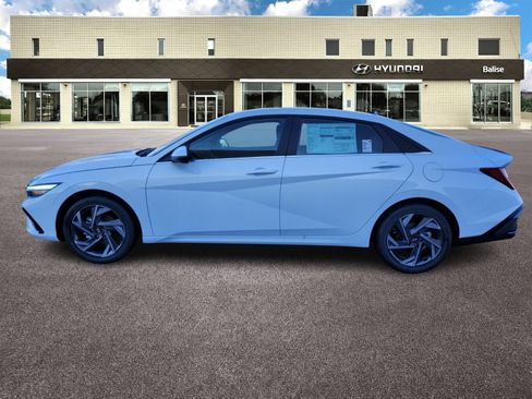 New 2026 Hyundai Elantra Limited FWD image 6
