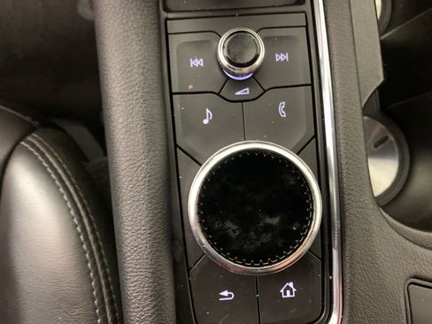 Used 2020 Cadillac XT5 Premium Luxury image 27