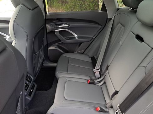 New 2025 Audi Q5 2.0T Premium Plus image 27