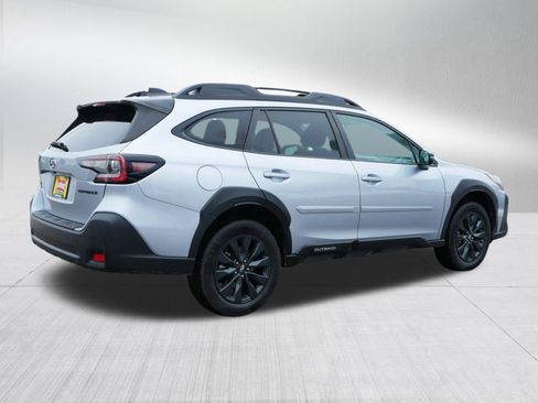 Used 2024 Subaru Outback Onyx Edition image 7